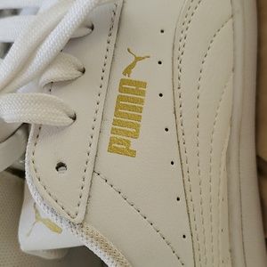 Puma sneakers